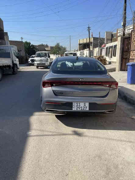 سلام عليكم للبيع K5 موديل 21 مكينه 1600 Tمو كامل مواصفات حادثه بس بنيد ومصلح نفسه السعر 160 العنوان بغداد البلديات ***********
