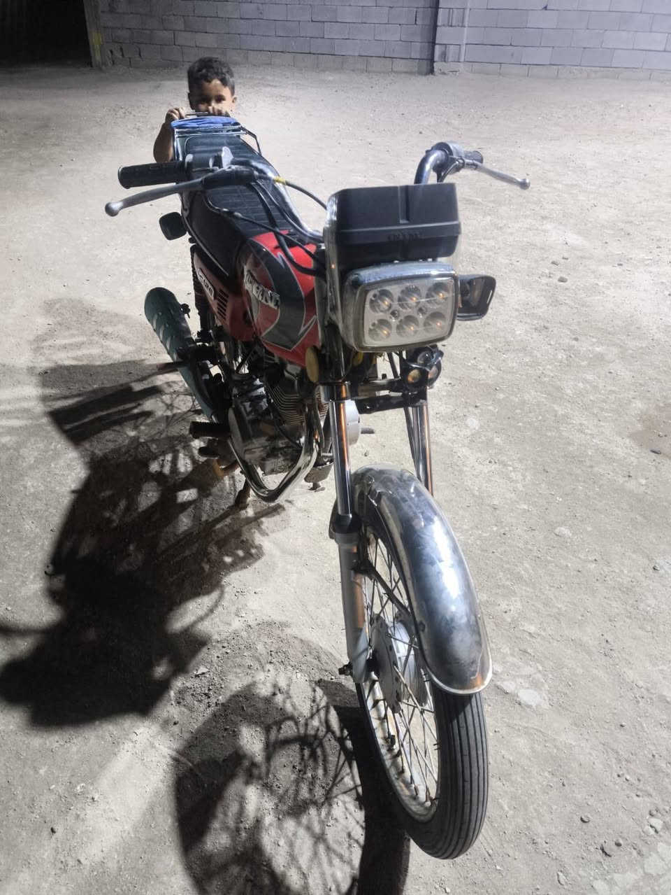 السلام عليكم دراجه اوراق  اصولي  السعر550 رقم الهاتف
***********
