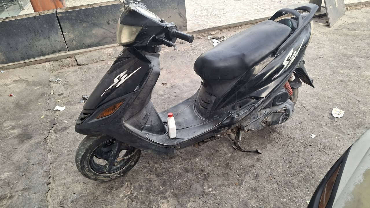 السلام عليكم دراجه ماكس للبيع سعر 300 وبيها مجال وكاله بغداد الدولعي دراجه حلوه ما بيها اي نقص وهذا رقم تلفوني ***********
