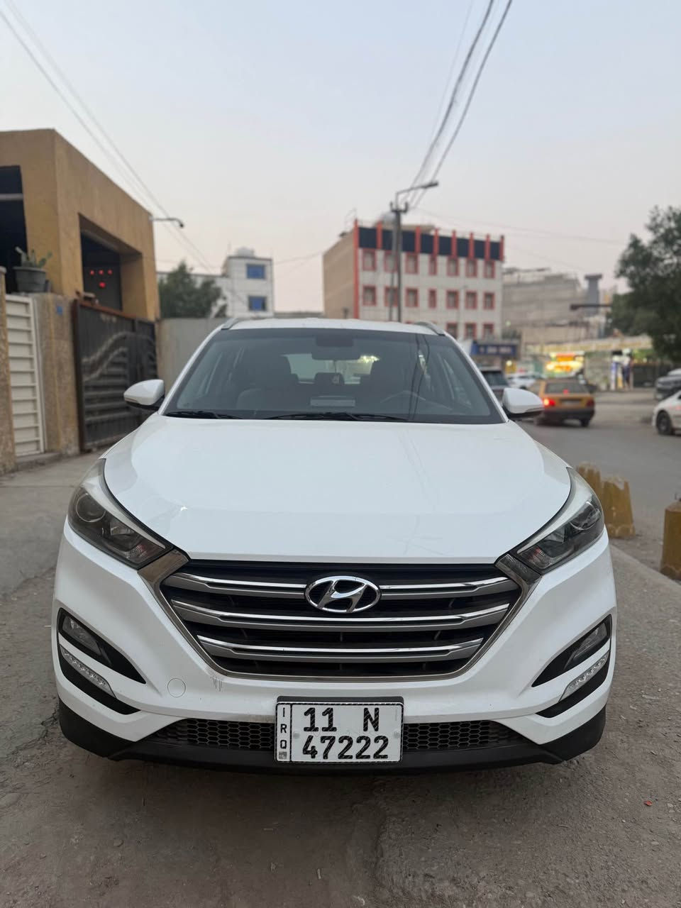 يالله السلام عليكم اخوان عندي توسان 2018 خليجي مكفوله كفاله عامه من الضربه والصبغ والبارد رقم بغداد دولي بسمي ماشيه 50 السياره جاهزه من كلشي مكان السياره بغداد زيونه السعر 190 للاستفسار الاتصال ع *********** بغداد, العراق
