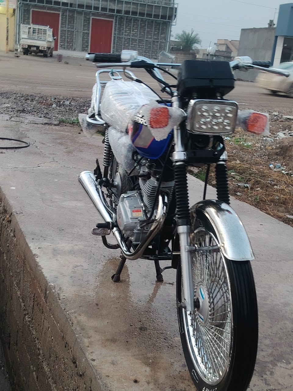 موطور تايكر 2020
مفتوح المحرك مبدل ولفات 
شرط مامكلوب ولا مدعوم
شرط كهربائيات
شرط وياله وتواير جدج
شرط كلو شقال
السعر 375 وبي مجال
مو شراي لاتبزعني تريد الموطور تعال. لاتكلي تعال لفلان مكان 
مكان الموطور الساحل الايسر السلمان. الرقم ***********
