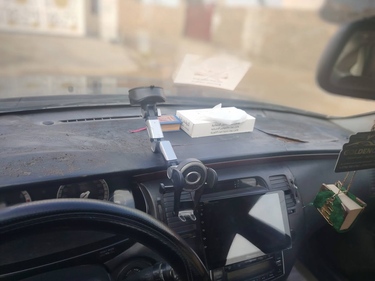 ازيره موديل 2008 رقم اربيل دولي
الون اسود
محرك 6 2700
تبريد قطعتين 
تحكم ستيرن 
كشنات كهرباء وتدفئه 
شاشه كامره 
الضرر جاملغ امامي صبغ والهلال 
ويل كب 
كير محرك تواير تبريد 
مري شفط 
80 وبيهه مجال 
مكان السياره صلاح الدين بيجي المزرعه 
مراوس بكامري 2010

*********** 
***********
