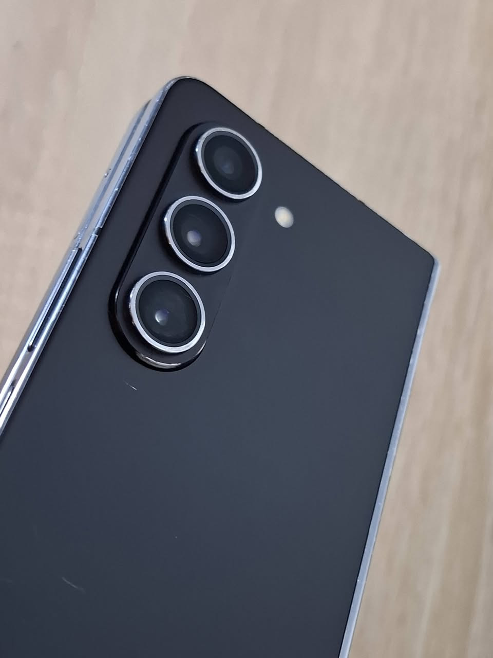 فولد 5
ذاكرة 256
العشوائية 12
شرق اوسط
دبل سيمكارت
ما مفتوح ولا امصلح
مكفول من العطل فقط الشاشة الجبيرة  عاطله
جهاز كله شغال بدون عطل
اتصال كامرات واي فاي كلشي شغال
تجي تفحص لحد ما تمل يلا تاخذه
توصيل ماكو
لاتعلق تنطي سعر شراي تعال وات ساب او اتصال 
جهاز بدون غراض
السعر 220  قفل 
مكاني بغداد الشعب او اعظمية
***********
