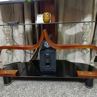 طاولة • للبيع