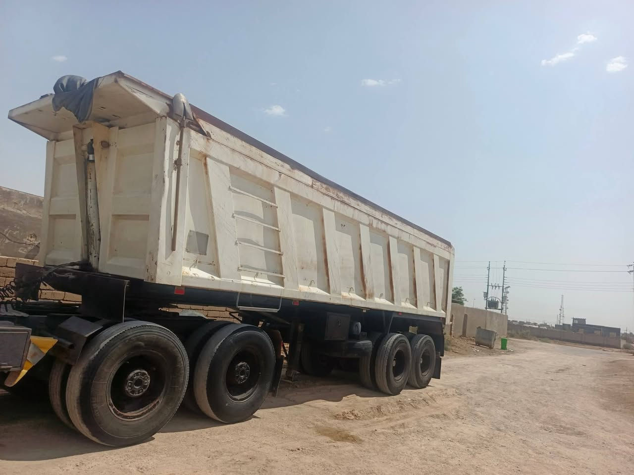 عربانه علم2008كفاله عامه من كلشي بيه تايرات نص عمر ***********
