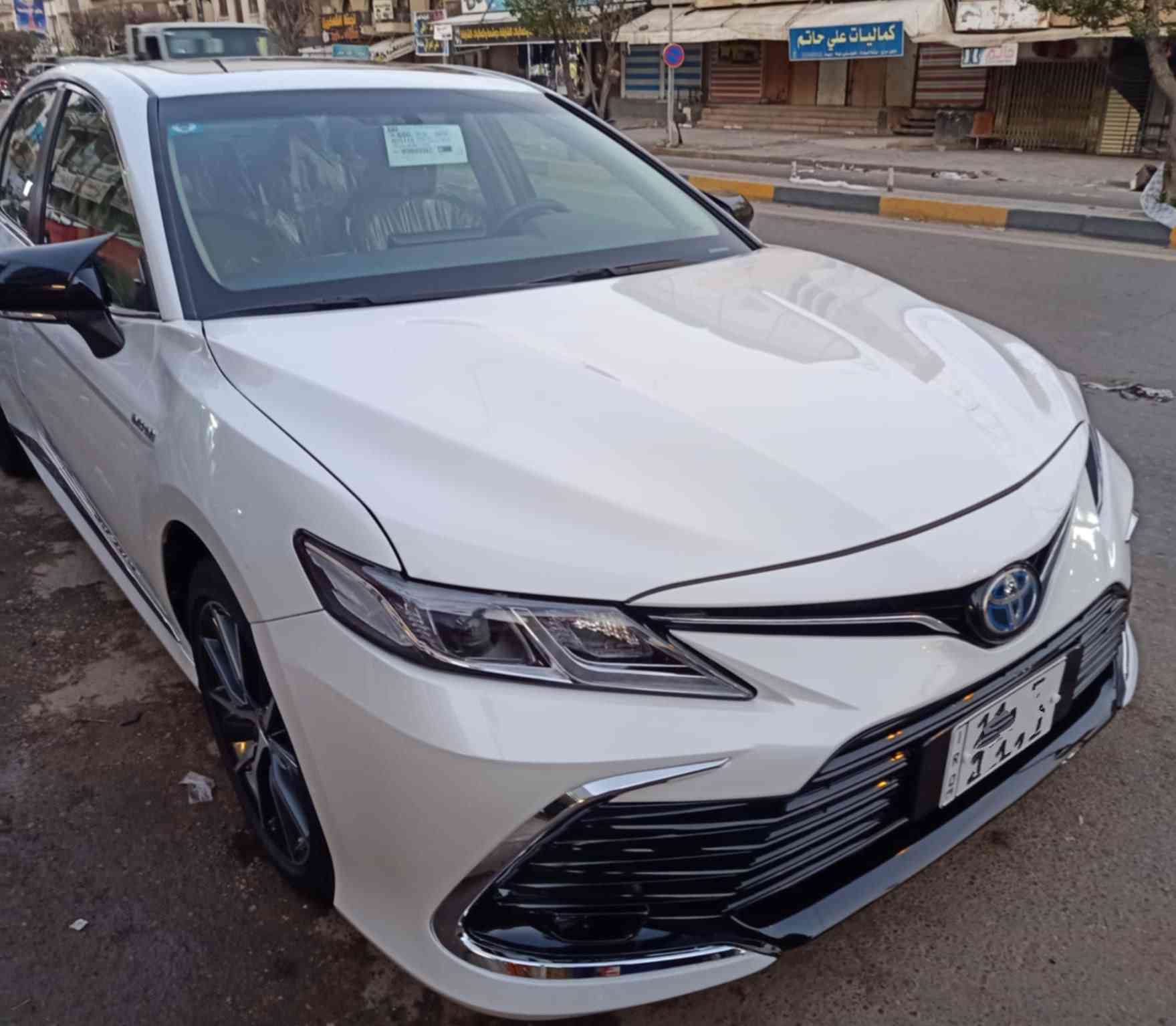 السلام عليكم كامري موديل 24 خليجي وكالة عبد اللطيف بيه 3 قطع صبغ فول ماشية 33  لاستفسار*********** بغداد, العراق
