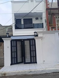للبيع 90 متر الثعالبة بالعشرة الاف بالسنتر واجهة 4.5 نزال 20 الطابق ال...