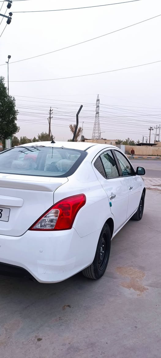 سلام عليكم.      للبيع فقط.  
نيسان صني هندي 2023 بليته زركه. اربيل بسم شركه وكالة تحويل ماكو اي مشكلة  ماشيه(50) ألف كفاله عامه على وضع الشركه بعدها زيرو كفاله من الصبغ والفتح والتبديل كير مكينه حداديه تبريد كفاله عامه السعر 115وبيها مجال قليل حك الجيه مكان السياره النجف للستفسار   *********** النجف, العراق
