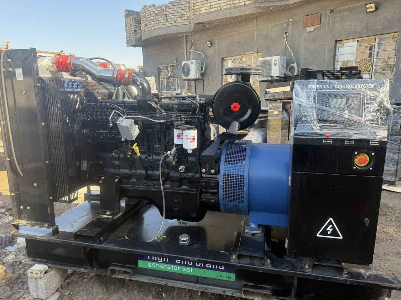 معرض مولد للبيع كمنز زيرو ١١٤ ابلادي ٢٤ ولف انتر كلر بم كهربائي ٢٥٠ كيفي ابلادي لأصرف ولا بخار تشغيل جهاز برودكشن اتو نضام حمايه كامل عنوان بغداد رقم الهاتف ***********
