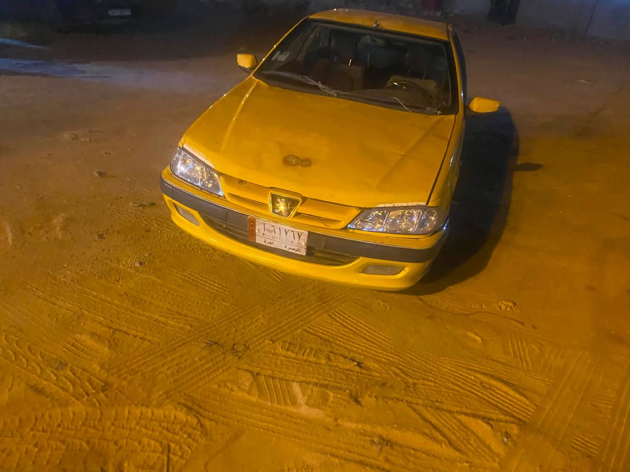 بيجو ١٦ اكد محدثة بارص محرك كير حلوات حدادة امامية حلوه خلفية تعبانه تبريد شغال مكانهة بصره تنومة 
***********
بدون راعي سعرهة ١٧
