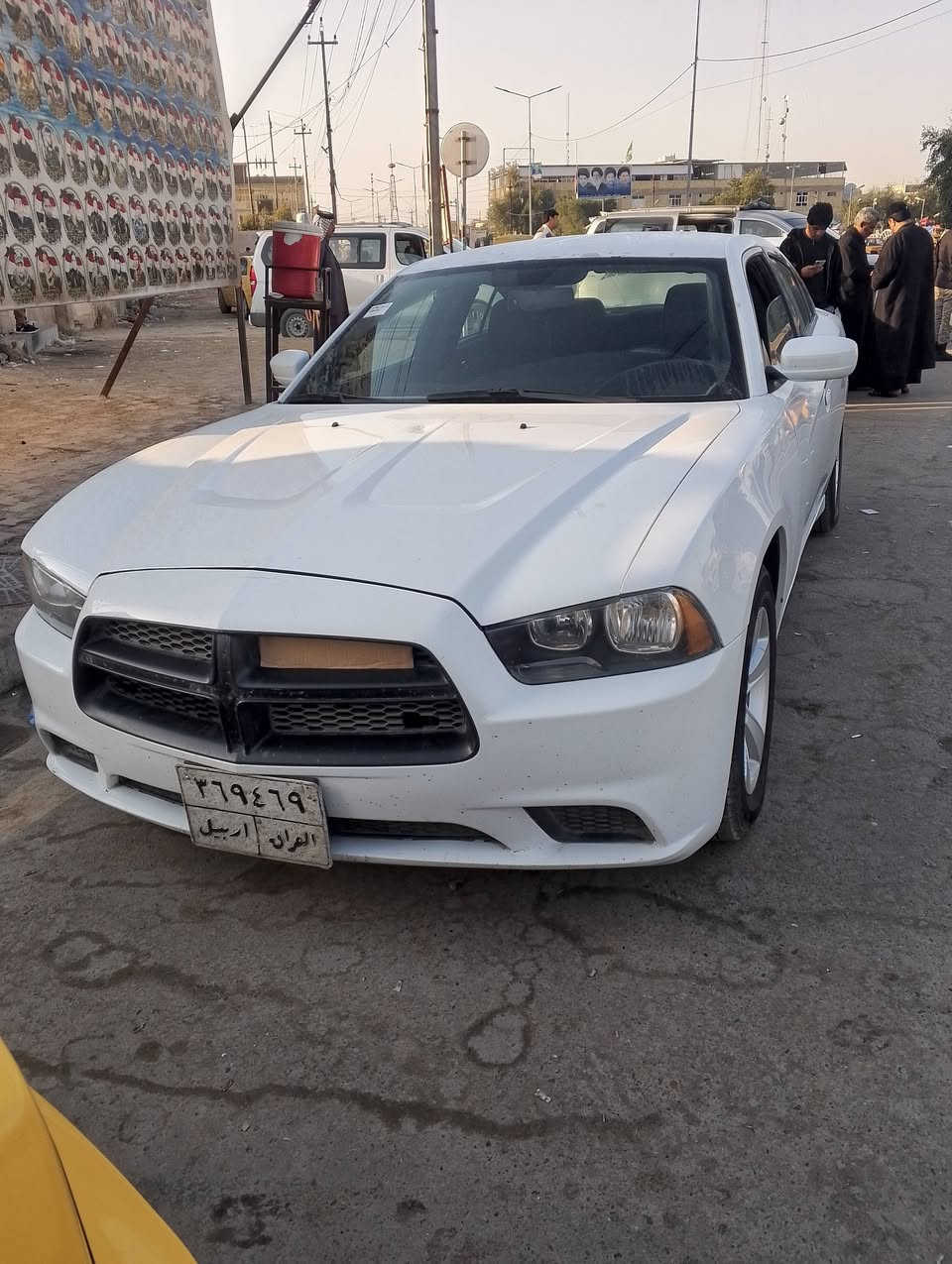 السلام عليكم جارجر موديل 2013رقم اربيل للبيع سعر خاص سياره جاهزه للعمل ولشراي يتصل ***********8
