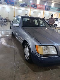 السلام وعليكم للبيع او مراوس شبح للبيع موديل 1992 لون سلفري فول مواصفا...