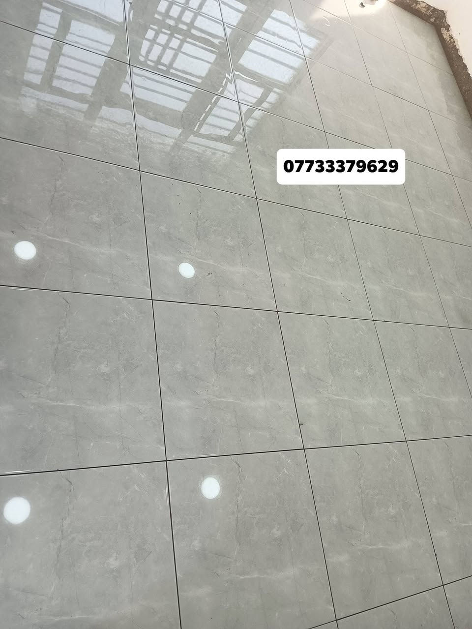 تطبيك كافة أعمال السيراميك وأرضيات الكاشي والمرمر والكرانيت والبورسلين والدرج وأعمال الترميم وعمل لوح البورسلين شغل درجه اولى كادر ثلاث خلفات مكان العمل محافظة بغداد 
***********    واتساب مفتوح
