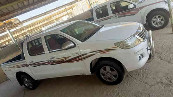 سلام عليكم 
بيك اب للبيع 
موديل 2015
ناصي
كويتي 
اوتوماتيك 
رقم مثنى انكليزي 
مكفولة من ضربة صبغ تبديل بارد
محرك مجفت
ومضبوط 
تخم تاير 
جاهزه 
المكان الديوانية 
السعر 228
مراوس ب أقل موديل فلاونزه كريت 
***********
