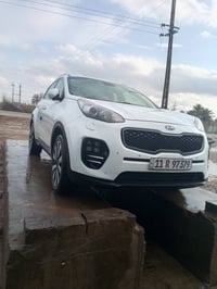 سبورتج للبيع موديل 2018 بصمه بدون بنيرامه مكلف بنشر رقم تلفون 07906743...