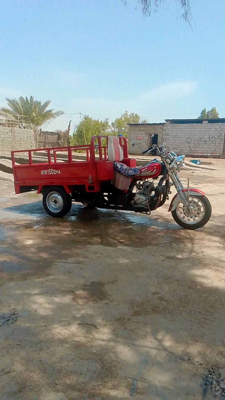 سنوات للبيع موديل 2017 السعر مليونين100 اوبيه مجال المكان بابل القاسم هذا رقم الموبايل‏‪***********‬‏

