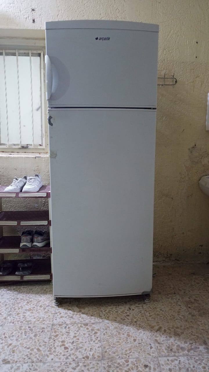 ثلاجه مستعمله
نوع تركي ارجلك
شغاله واتجمد حجم كبير السعر ٦٥ الف المكان ديوانيه الشافعيه
***********
