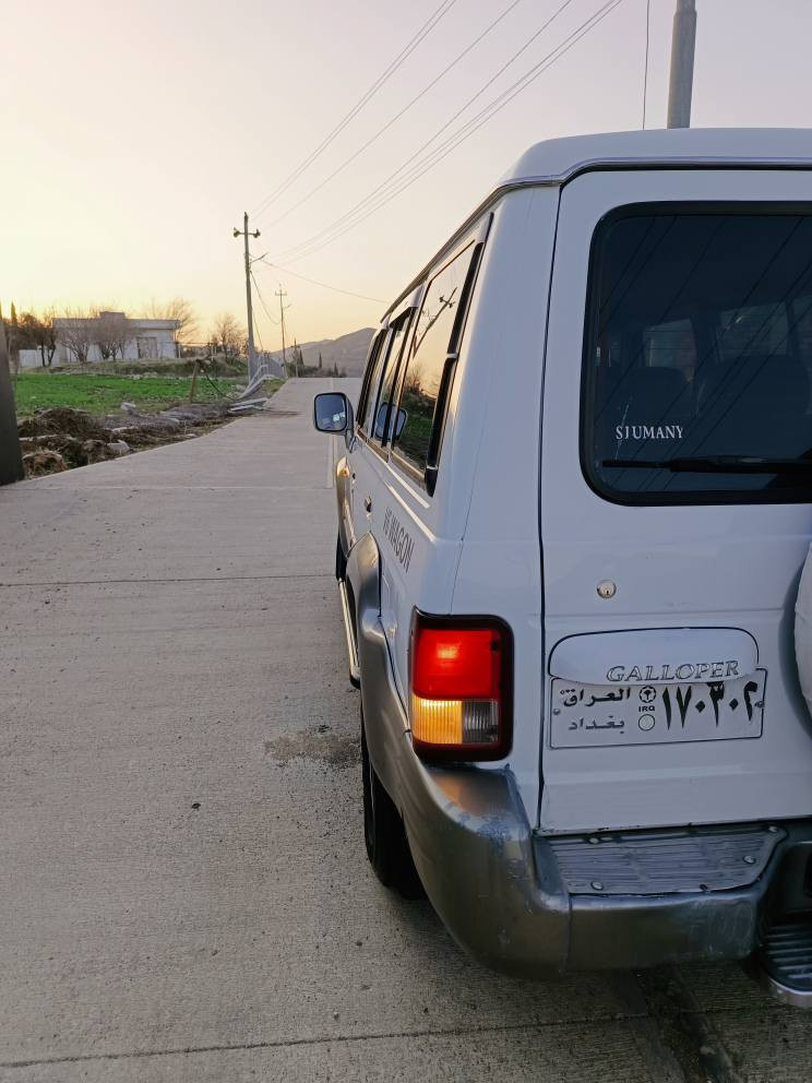 گالوبەر ئاڕم پلاسیک سلێمانی
ئاڕم . ئەوەلیات . موس . بڕاوە .غرامە . بەشەرت
مەکینە بیلاد ئەوروپی لۆک . لۆک
بێ دوکەڵ بێ بوخار بێسەوت بێ چەوری گێڕ عادی 
گێڕ و کلاج و عەکسل و شانسی و کاردن هەموی بەتامی بیلاد
..دەبڵ عەکسل قورس + سوک 
لەجێیا پێی بکێڵە 
چوار تایەو ویل کەپ ی لۆۆکی لەژێردایە تاقم پێش و دوا یەک چرکە و 100$ 
تەبرید  مەرکەزی🥶 سارد و گەرم لەسەر سویچ دەبڵ شاشە ئای پادە داش بڵ و سەقف شاشەیە شەش مکەبەرەی SS لەسەرە ماشەڵای ئەوێ ناوگێچ بەکاملی وەک بیلاد لەئیشایە بەرز و نزم و چواری و فڵچەو برێک و چوار جام کارەبای وقفڵ مەرکەزیە دەعم و لێدراو ڕزیوی و قرچ و چەکوشی نیە سەیارەکە سەنتێ مەسرەفی نیە وەڵا ماشەڵا هەر حەزەکەی لێی خوڕی ماڵی کەسو کارە سعری زۆر گونجاوە شوێن بەزیان 
سعر 48 گەڵاو معامەلەیەکی برایانە
***********
*********** السليمانية, العراق
