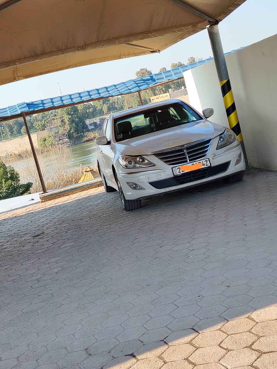 السلام عليكم اخوان جنزز ١٣ خليجي محرك ٣٨٠٠ تنفس طبيعي فوول مواصفات صبغ ربع بنيد وجاملغ وباب صبغ كلير رقم أربيل الجديد سنوية لغاية ٢٨ موجودة في أربيل بسعر ١٠٥ وبيها مجال وترهم مراوس مع رقم شمالي للمعلومات الاتصال على الرقم ***********

