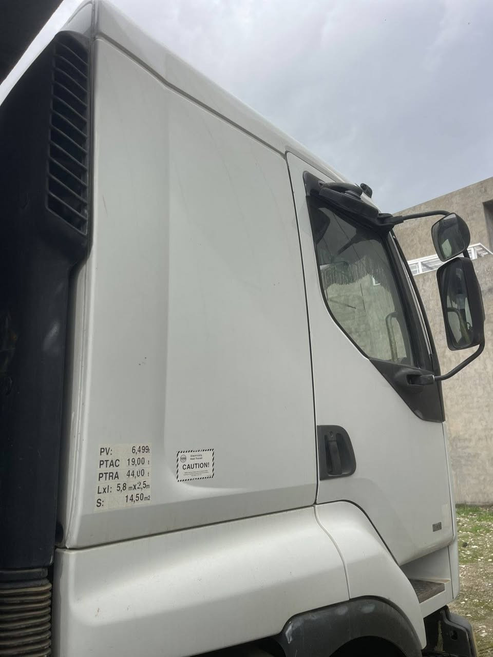 رينواوروپى قلاب  اليبع
ماشيه ٦٨٦ 
موديل٢٠٠٠
سياره جديد كل جديد سياره سفر دعامى بل دعامى مكفول
مجموعه بلاد
حجم٤٠٠پمبو نوزل بلادى
قماره بدون صبخ وبارد
رقم بغداد تحويل وكاله مكفول
كيرو مكينه واكسل و شانس مكفول
سحر كامل٢٢٠ورقه مجال دفترين و عشرين ورقه مجال
بدون بدى٢١٠ورقه دفترين و عشره
رقم تلفون***********
مكان سليمانيه
