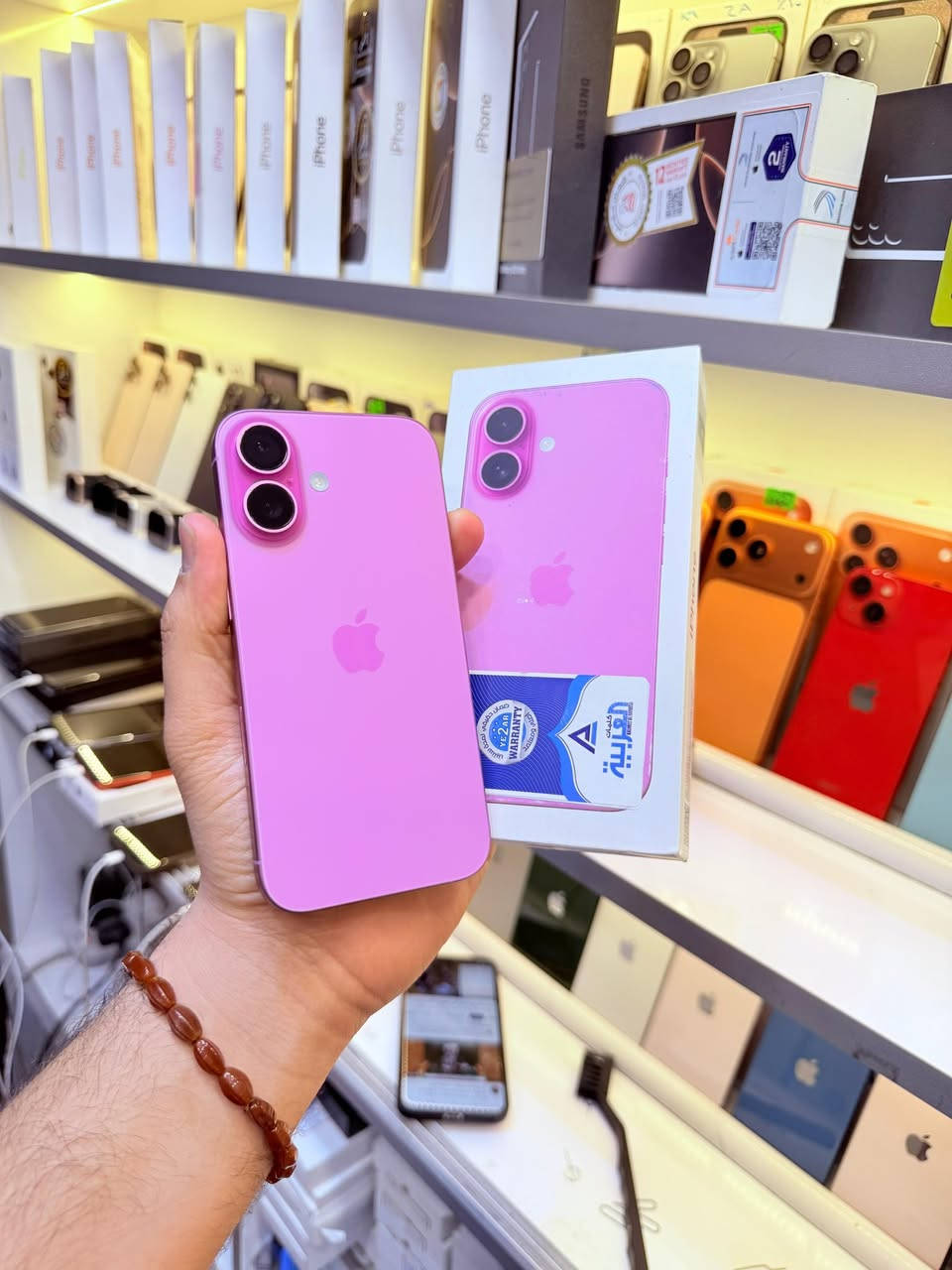 ايفون 16 عادي 128 بطارية 🔋 100‎%‎ 
شرق اوسط نظيف مكفول مشحون قليل 
للبيع او مراوس مكاني النجف 
***********
واتساب شعندك جهاز للبيع دزةة
