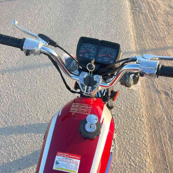 👋دراجه نامه(أصلي) بلاد وكيله نوار مديل 23 طالعه ب نهايه ال 24

دراجه كامله مكمله مكينه كلش ناعمه  ما بيه اي نقص اوراق اصولي  ثاني يوم تترقم كهربائيات شغاله

السعر خاص. رقم ***********
