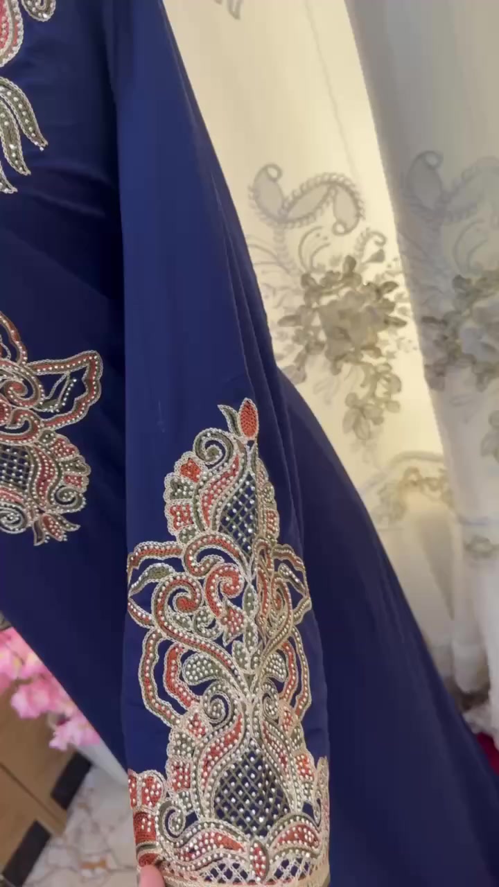 دشداشة كشمير درجة اولى ❤️‍🔥 
متوفرة بعدة الوان
تلبس وزن 60 الى 100
سعر 10 الاف فقط🔥


**إذا كنت صاحب هذا الإعلان وتريد حذفه لأي سبب، رجاءا أرسل رسالة إلى الدعم الفني**