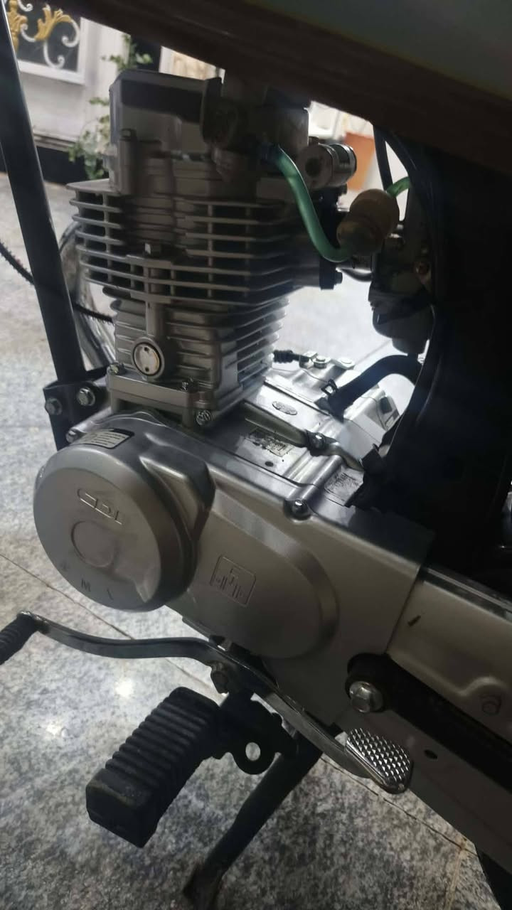 اسلام عليكم 
للبيع شاصي 13 ارشا بوري ناعم التعميره كلها اصلي  الدراجه اوراق كمرك مدفوع يعني كبل تروح ترقم ما تتعب ابد ***********
