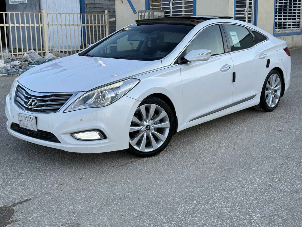 السلام عليكم
هونداي ازيره موديل 2014خليجي.....رقم بغداد
سنويه 2026
 موصفات ViP 
فول الفول مكينه 6 سلندر 
سيارة كفالة من الصبغ ع وضع الشركة من داخل وخارج
مكينه وكير حداديه وتخم تاير تبريد غرفه الف ماذب عليه خير من الله ............................
ماشيه180حقيقي سياره دك جرس بل 120
سياره نضافته 💯 بل 💯 شكد ما توقع نضيفه وجاهزه 
موصفات السياره 
بصمه ابواب وتشغيل 
بانوراما طكتين 
كشنات جلد
اناره داخليه مخفيه شركه
داخل ملكي للخير 
تدفئه  كشنات
سايد برك بصمه
قطعتين تبريد 
تحكم كشنات منفصل بل ابواب 
تحكم بيانو 
برده خلفيه كهربائيه 
بردات جانبيه خلفيه 
مري شفط نظام ترحيب
مري قلاب..............
عنده تقرب اناره داخليه 
فتح صندوق ذكي 
لدات خلفي 
حساس امامي خلفي 
نظام اصوات انفنتي 
لد مري جانبي 
حساس خلفي امامي 
يدات نيكل إشارات ترحيب جانبي 
دمام خلفي كولتي عالي 
دبل كزوو خلفي 
ويل كب 19 كرؤم......
------------------------------------------
مكان السياره بابل ...................................
السعر143وبيه مجال.................
رقمي  *********** تصال واتساب
***********تصال
