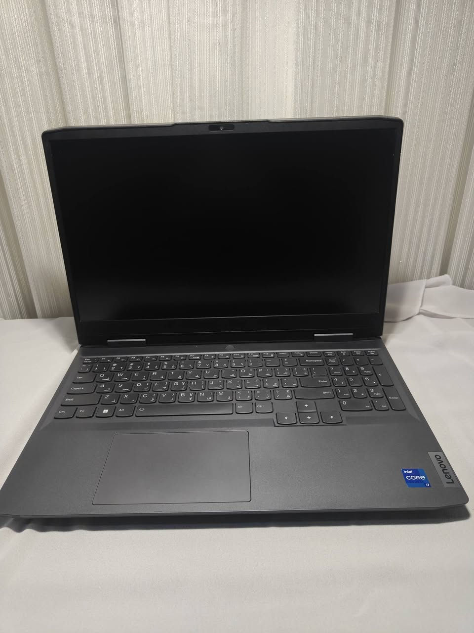 لابتوب قوي لینوفو بکرت شاشه 4060 لكن شوف وصف بیها شيء بسيط
💻 Lenovo LOQ  Gaming Laptop

⚙️ Processor: Intel Core i7-13620H (13th Generation)
🧠 Memory: 8GB DDR5 – 5200MHz
💾 Storage: 512GB NVMe SSD
🎮 Graphics: NVIDIA GeForce RTX 4060 – 8GB
🖥 Display: 15.6" Full HD with 144Hz refresh rate
🪟 Operating System: Genuine Windows 11 Pro (Activated)
تنبيه⛔ : الابتوب نضافتها 80% كمان الشاشه بيها طبع كیبورد ما اعرف يصلح ولا لا لكن انا ابیعها هكذا اي احد يريدها یکتب في تعلیقال او یراسلني واتساب ***********
