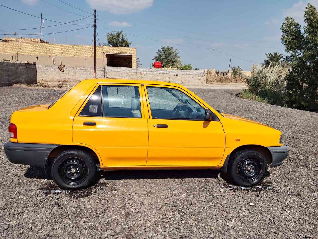 السلام عليكم سياره 24 سعر 73 بها مجال مقفوله وماشيه 74 رقم الجوال ***********
