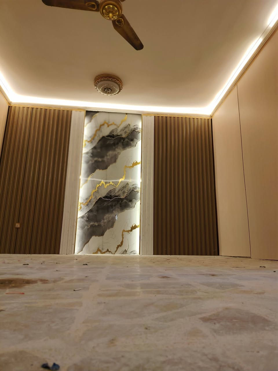 (اعمل بصمت ودع عملك يتكلم )
عرض خاص من(الباشا ديكور ) 
سعر متر البوكس. 30 الف فقط
كرسته و عمل مع التصليح مع عمل فتحات الاناره    
ب ف ✔️ 30افقط
مع الصبغ  ولاناره 45الف 
انتهز الفرصة الان واحصل على ديكور احلامك بأرخص الاسعار
للمزيد من المعلومات يرجى مراسلة الصفحة  
أو الاتصال على الرقم ( يوجد واتساب )
***********
***********
للديكور الداخلي 
وبأنسب لاسعار
 بديل الخشب
بديل الرخام
بديل الزرع
