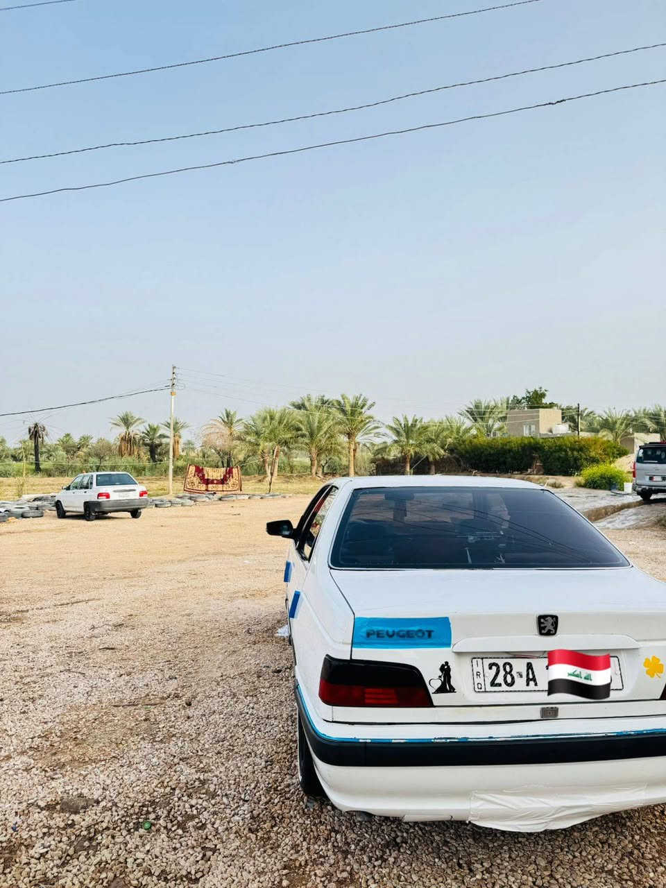 سلام عليكم سياره للبيع مديل 2012 جاهزه حداديه مكنيه وكير تبريد شغال بس عوزه فريز سياره بيه جاملغ امامي السياره جديده مال جناي السعر ب 43 او بيه مجال هاذه رقمي ***********
