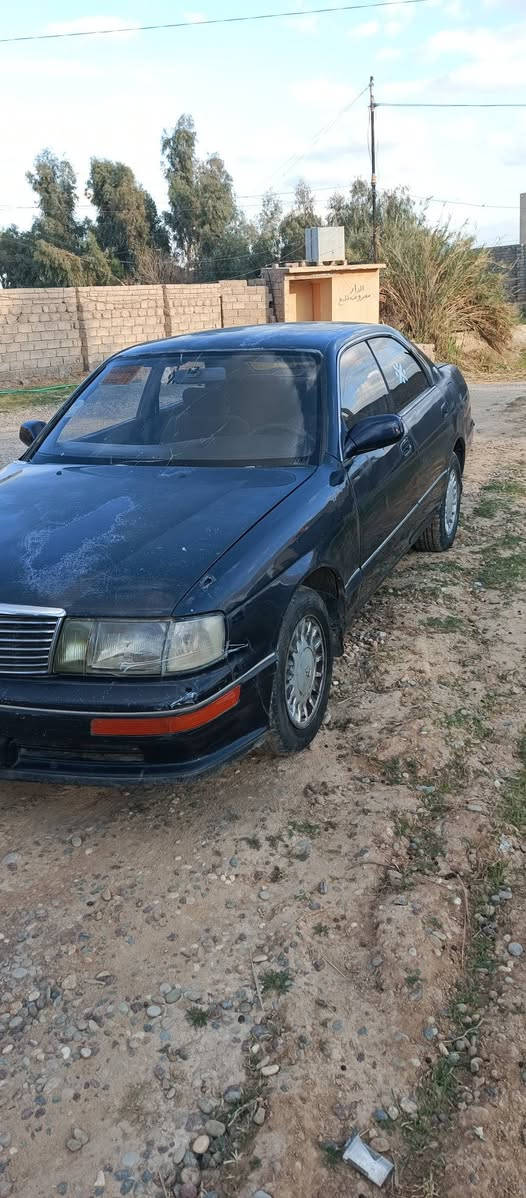 اسلام عليكم بطه للبيع موديل 91ازرق نيلي فحص نينوى مابيها لاكص ولاصبغ ابيعها حبل مكفلوله  20 وبيها مجال رقم الهاتف*********** الشرقاط جميله
