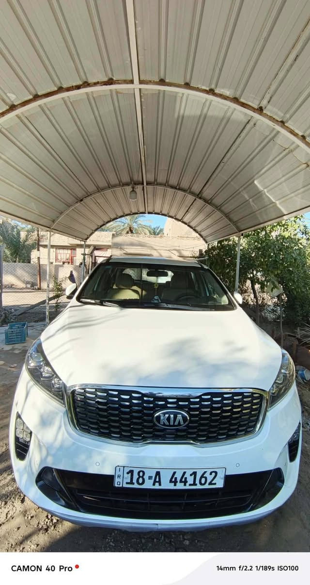 مكفولة كفاله عامه
فول مواصفات عدا البانوارما
 محرك 6 سلندر 
ماشية 130 الف حقيقي 
بصمه تشغيل 
بصمه ابواب وصندوق 
ترحيب عند الاقتراب 
كراسي كهرباء جلد 
مري شفط 
تبريد 3 قطع 
لد امامي وخلفي 
حساسات وشاشه وكامره
المگان بابل ابي غرق 

رقم بإسمي مشروع وطني تحويل مباشر 
سيارة جديده بحاله الوكاله بلعافيه ع الياخذها 

رقم صاحب السيارة ‏‪***********‬‏
