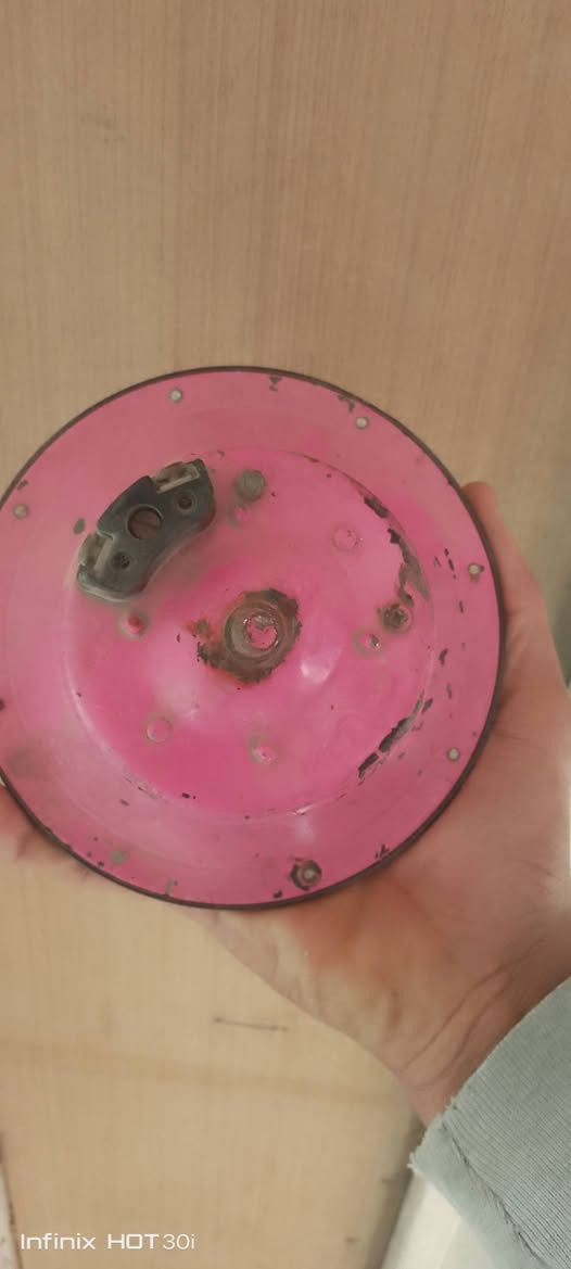 سلام عليكم ورحمة الله وبركاته 
خوان هورنات بوش يراني لبيع
لامانة الهورنات راصطة مابيهن
وتك مايشتغل شتطيني بيهن 
خضهن مكاني بغداد الشعب 
الرقم***********
