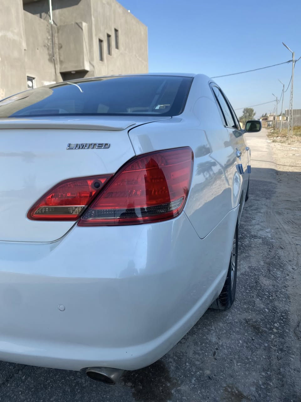 #مكلف_بالنشر 

السلام عليكم 
افلون 2008خليجي V6فول مواصفات
سيارة رقم بغداد انكليزي بأسم الحجي نظيفة وعليها منظومة زينون نهاري وسقف كنتارة ومصبوغة حزام جمالية
السعر 122 وبيها مجال 
بيع او مراوس
مكاني بابل/ واتساب او اتصاا
***********
