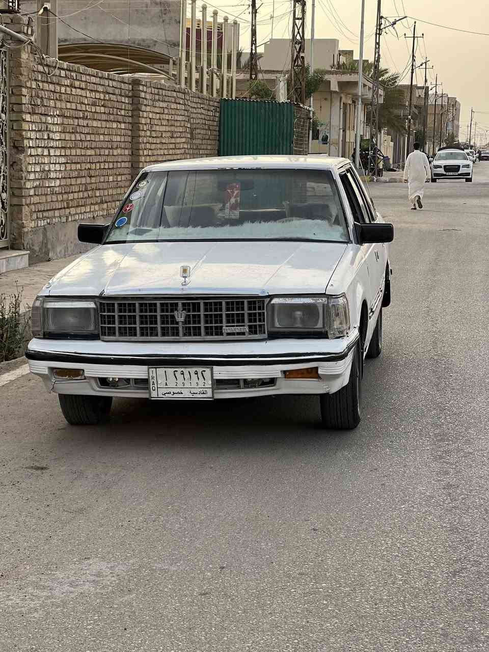 سوبر موديل 1994رقم قادسيه
سياره جاهزه حداد تخم تاير 
مكينه وكير شرط جدد 
دواخل جدد سياره مال جناي متعوب عليه 
صبغ عام جماليه 
مكفوله من العيب الشرعي 
مكاني ناصريه قلعه سكر 
السعر 30 وبيه مجال قليل كلش 
***********
