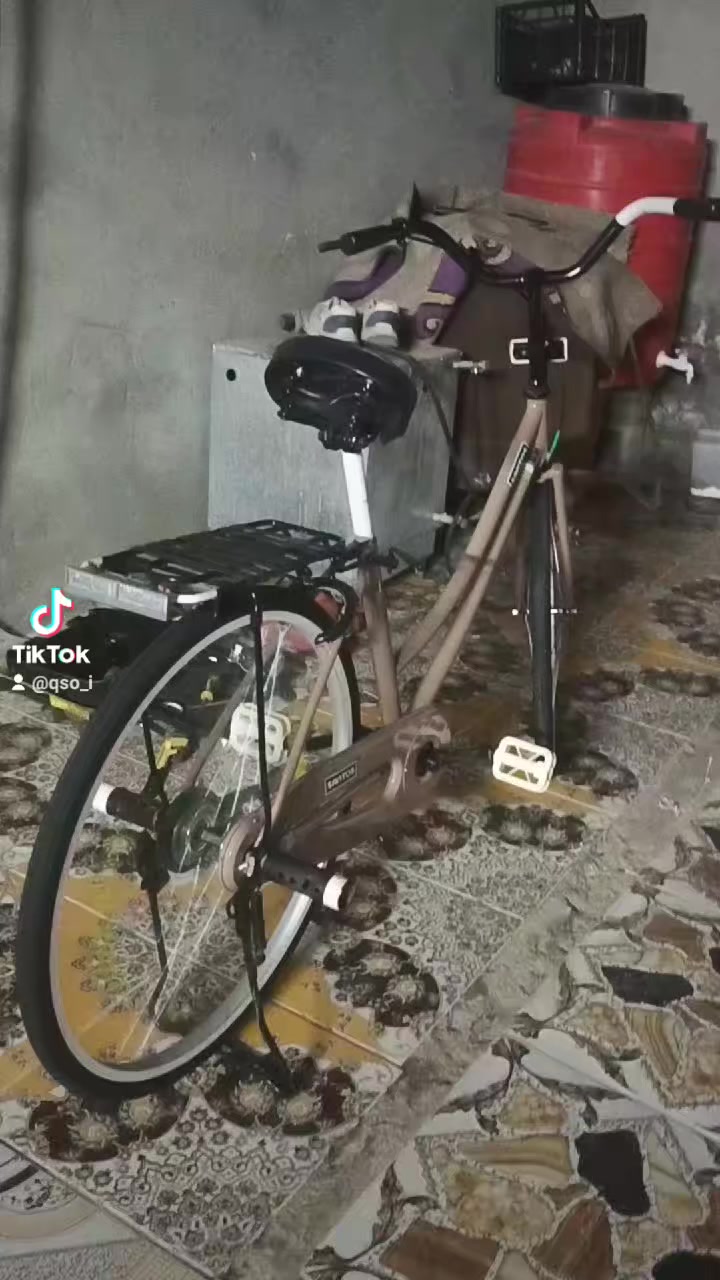 السلام عليكم بايسكل البيع حجم 26 غراضه كامله السعر خاص


**إذا كنت صاحب هذا الإعلان وتريد حذفه لأي سبب، رجاءا أرسل رسالة إلى الدعم الفني**