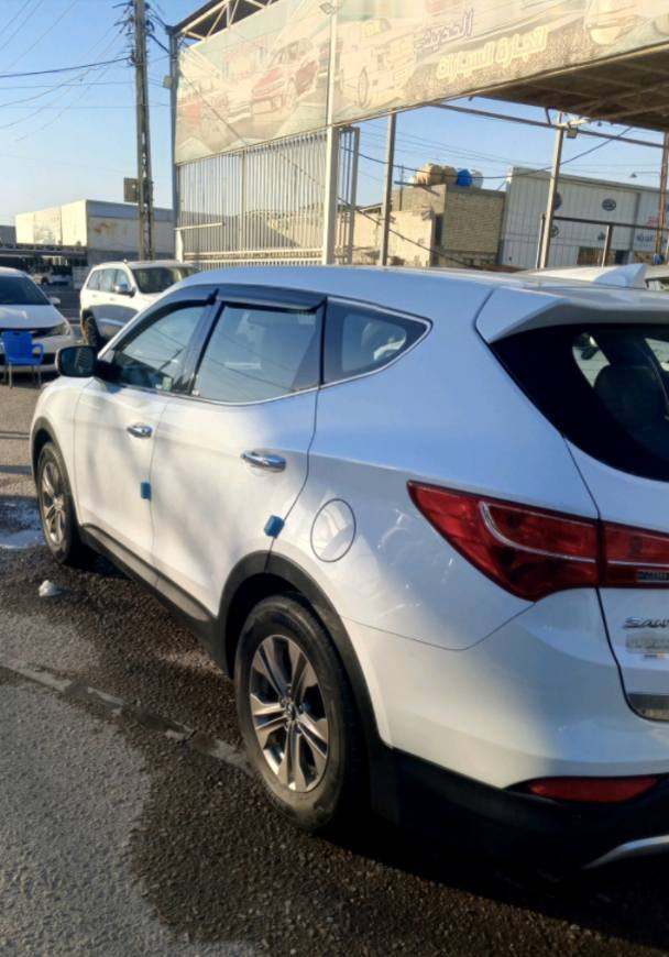 السلام عليكم للبيع هونداي سنتافي 2014 وراد أمريكي السيارة داخلة كلين تايتل هنأ بالعراق صار بية حادث بابين وجاملغ امامي جهة اليمنى السيارة كلش حلوه ونضيفة مكينة أربعة سلندر جي دي أي مفتوح فقط كاور والسيارة حلوة نصف فول جلد تبريد خلفي حساسات خلفيه السيارة تبريد صدر تخم تاير كلة جديد السيارة ما نقصة شي رقم بغداد الدولي باسمي السعر 155 وبية مجال قليل العنوان بغداد الاعضمية لاتصال ***********
