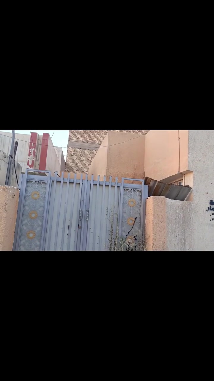 السلام عليكم 
بيت للبيع حي الامام يعتبر تفليش موقع كلش حلو مقابيل كرار ابو القص يم لحوم الخفاجي المساحه 150 متر تريد تفلشه تريد تخليه انت بكيفك سعر ل متر مليون ونص لاستفسار اكثر الاتصال على رقم ***********
مكتب انوار بابل للعقار
