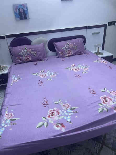 غرفه نوم تركي للبيع سعرها 500 وبيها مجال تواصل واتساب ***********
