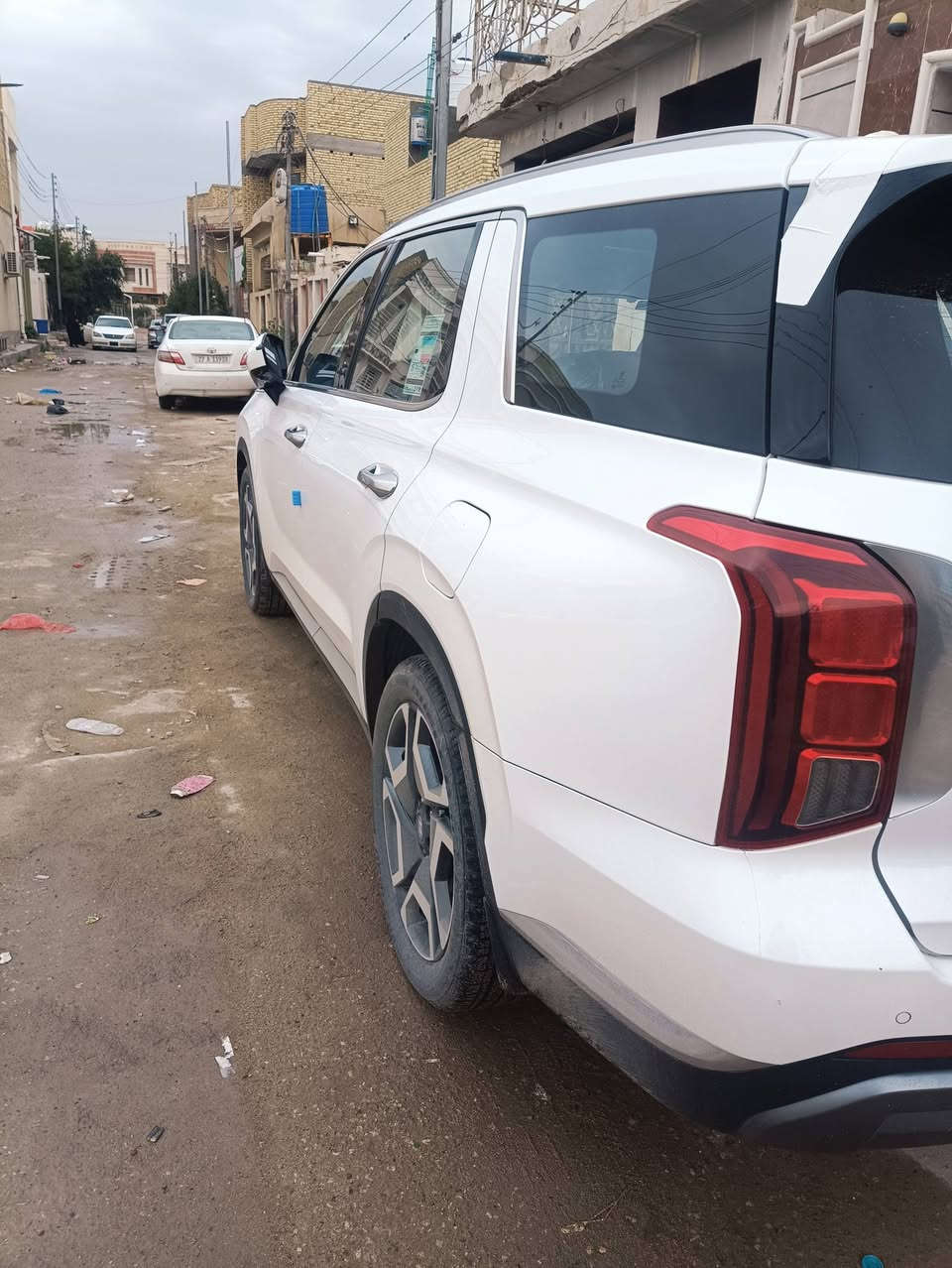 السلام عليكم للبيع بلسايد موديل 2025 مستلمها من الشركه  زيرو خليجي مكفوله من الزلغ والخدش وحاليا ماشيه 38 السياره فول شنو ابالك مواصفات بيها 4 كامرات رادارات جلد تدفئه تبريد كشن خزن بانوراما نضام صوت انفنتي جنطه ذكيه وشفط شاشه متصله مودات قياده السياره شرط ترايها زيرو كل نقص مابيها رقم بغداد دولي تحويل بنفس اليوم سعرها 42 الف مكاني ناصريه واتواجد ببغداد مرات ***********
