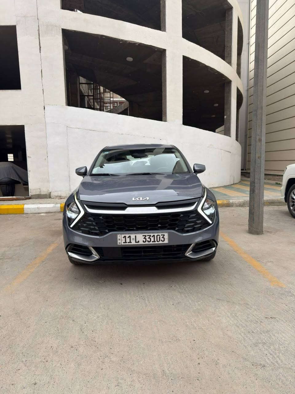 السلام عليكم كيا اسبورتج فول عدا البصمة السعر ١٩٥ الرقم ***********
