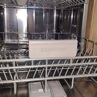 غسالة صحون • جديدة • قابلة تفاوض