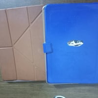 ايباد 9 ذاكره 64 استخدام نضيف ويا شاحنه وكفرين رايده ب 250 وبي مجال تو...