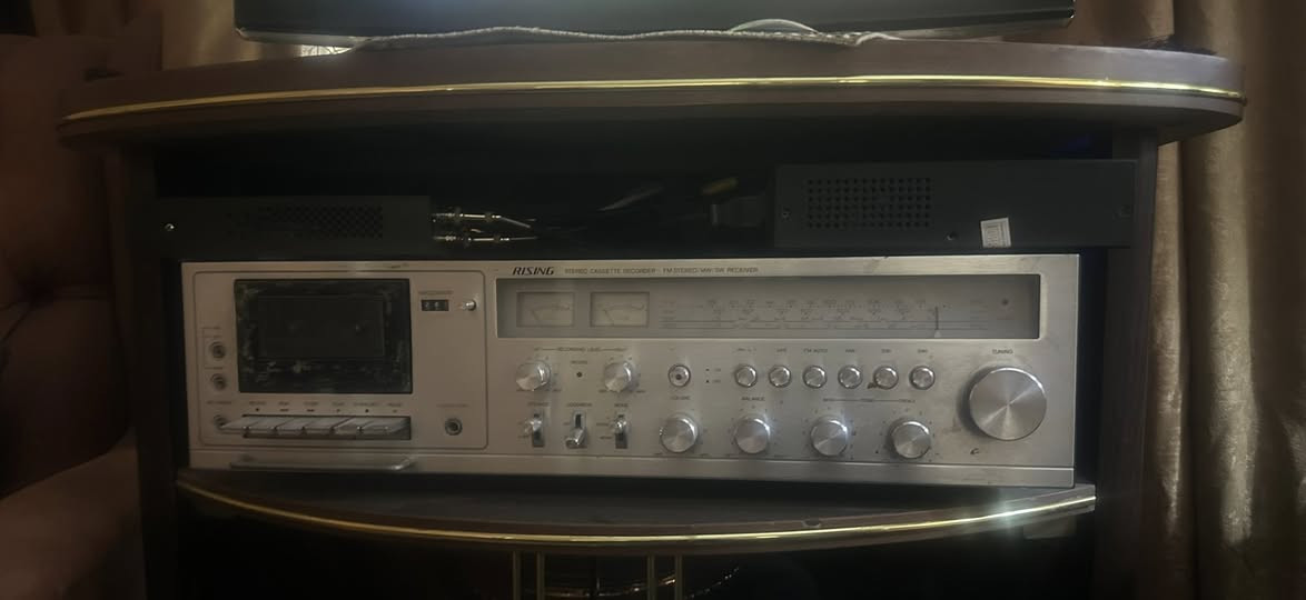 للبيع ب 75 شغال بدون سماعات
***********
