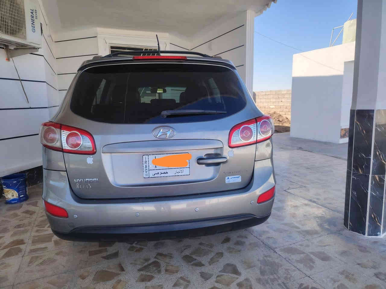 سنتافي امريكي ٥راكب موديل ٢٠١١ محرك ٦ سلندر ٣٦٠٠ مامفتوح شرط رقم انبار مشروع وطني  ضرر جاملغ مبدل بدون داخل شرط  السياره جديده استخدام شخصي  السعر ١٣٠ وبيها مجال شي قليل اعتذر عن بيع القسط
مكان السيارة بيجي *********** او ***********
