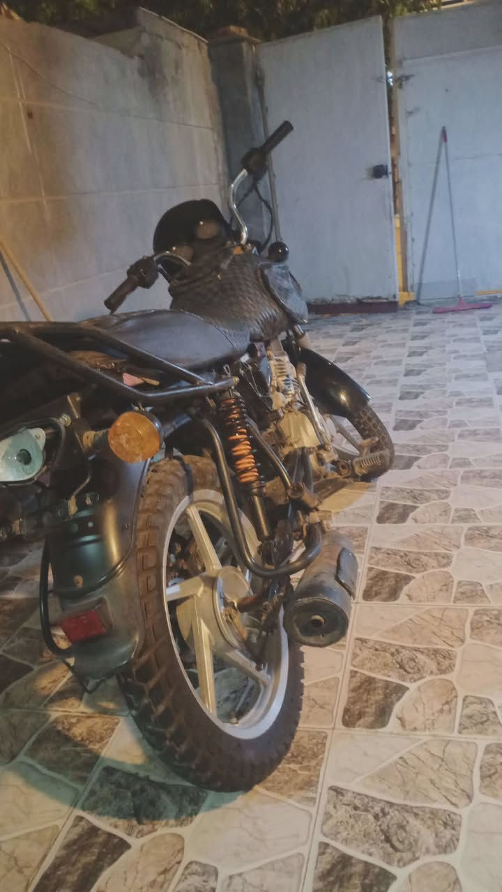 السلام عليكم للبيع ٥٥٠ أو مراوس مكاني حله شارع اربعين شغاله اي نقص مابيه


**إذا كنت صاحب هذا الإعلان وتريد حذفه لأي سبب، رجاءا أرسل رسالة إلى الدعم الفني**