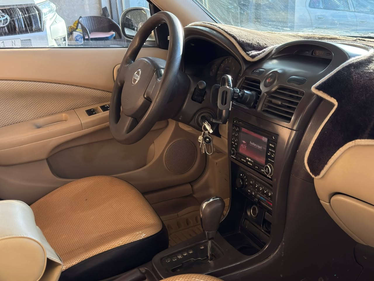 نيسان صني 2007 🚘
🔹 عداد المسافات: 160,000 KM
🔹 حجم المحرك: 1600 / 4 سلندر
💰السعر: 12 مليون و500 الف دينار عراقي
📍 العنوان: بغداد – معارض النهضة – الشارع الثاني ***********
